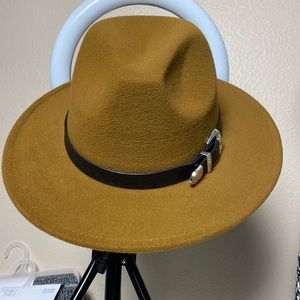 Time & Tru Buckle Rancher Hat